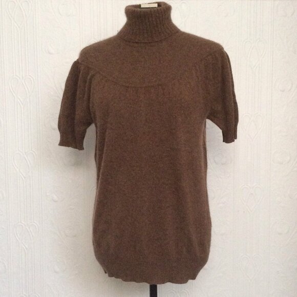 Early 2000 short sleeve brown cashmere top with yoke - Picture 1 of 3
